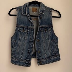 American Eagle Outfitters Blue Denim Vest